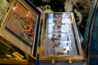 20-В канун праздника Успения Божией Матери Управляющий Усть-Каменогорской и Семипалатинской епархией сослужил митрополиту Астанайскому и Казахстанскому Александру за всенощным бдением в главном храме Казахстанского Митрополичьего округа
