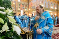 25-В канун праздника Успения Божией Матери Управляющий Усть-Каменогорской и Семипалатинской епархией сослужил митрополиту Астанайскому и Казахстанскому Александру за всенощным бдением в главном храме Казахстанского Митрополичьего округа