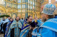 27-В канун праздника Успения Божией Матери Управляющий Усть-Каменогорской и Семипалатинской епархией сослужил митрополиту Астанайскому и Казахстанскому Александру за всенощным бдением в главном храме Казахстанского Митрополичьего округа