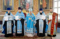 38-В канун праздника Успения Божией Матери Управляющий Усть-Каменогорской и Семипалатинской епархией сослужил митрополиту Астанайскому и Казахстанскому Александру за всенощным бдением в главном храме Казахстанского Митрополичьего округа