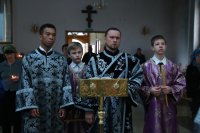 11-Епископ Амфилохий совершил утреню с чтением двенадцати Страстных Евангелий в кафедральном храме Усть-Каменогорска