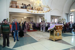 «Вечери Твоея Тайныя днесь, Сыне Божий, причастника мя приими». Божественная Литургия в день установления Таинства Евхаристии