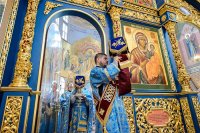 30-Епископ Усть-Каменогорский и Семипалатинский Амфилохий принял участие в престольном торжестве главного храма Казахстана - Успенском кафедральном соборе г.Астаны