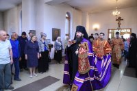 4-В Неделю о самаряныне Преосвященнейший епископ Амфилохий совершил Божественную Литургию в Андреевском кафедральном соборе Усть-Каменогорска