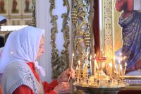 8-В Неделю о самаряныне Преосвященнейший епископ Амфилохий совершил Божественную Литургию в Андреевском кафедральном соборе Усть-Каменогорска