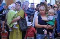 25-В Неделю о самаряныне Преосвященнейший епископ Амфилохий совершил Божественную Литургию в Андреевском кафедральном соборе Усть-Каменогорска