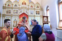 31-В Неделю о самаряныне Преосвященнейший епископ Амфилохий совершил Божественную Литургию в Андреевском кафедральном соборе Усть-Каменогорска