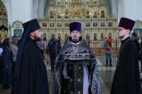 1-«Да молчит всяка плоть человеча…». Святая и Преблагословенная Суббота в Усть-Каменогорске