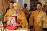 13-Служение епископа Амфилохия в Свято-Зиновьевском храме города Усть-Каменогорска