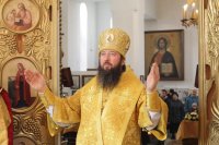 20-Служение епископа Амфилохия в Свято-Зиновьевском храме города Усть-Каменогорска
