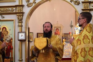 В Неделю 6-ю по Пятидесятнице епископ Амфилохий совершил Божественную Литургию в Свято-Андреевском кафедральном соборе города Усть-Каменогорска