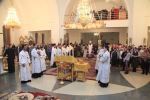 «Благослови венец лета благости Твоея, Господи». Новогодний молебен в главном храме Рудного Алтая.