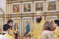 32-В первый день нового года епископ Амфилохий совершил Божественную Литургию в кафедральном соборе