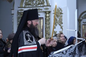В среду первой седмицы Великого поста епископ Амфилохий продолжил чтение Великого покаянного канона преподобного Андрея Критского