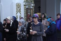 13-В среду первой седмицы Великого поста епископ Амфилохий продолжил чтение Великого покаянного канона преподобного Андрея Критского