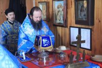 13-В субботу Акафиста епископ Амфилохий совершил Божественную Литургию в Покровском храме Усть-Каменогорска