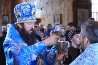 22-В субботу Акафиста епископ Амфилохий совершил Божественную Литургию в Покровском храме Усть-Каменогорска