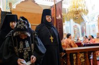 10-	 В Алма-Ате продолжается празднование 145-летия учреждения Туркестанской епархии. Литургия с участием казахстанских иерархов и архипастырей из России и Украины состоялась в Никольском соборе 