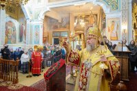 13-	 В Алма-Ате продолжается празднование 145-летия учреждения Туркестанской епархии. Литургия с участием казахстанских иерархов и архипастырей из России и Украины состоялась в Никольском соборе 