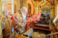 26-	 В Алма-Ате продолжается празднование 145-летия учреждения Туркестанской епархии. Литургия с участием казахстанских иерархов и архипастырей из России и Украины состоялась в Никольском соборе 