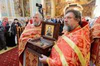 32-	 В Алма-Ате продолжается празднование 145-летия учреждения Туркестанской епархии. Литургия с участием казахстанских иерархов и архипастырей из России и Украины состоялась в Никольском соборе 
