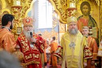 43-	 В Алма-Ате продолжается празднование 145-летия учреждения Туркестанской епархии. Литургия с участием казахстанских иерархов и архипастырей из России и Украины состоялась в Никольском соборе 