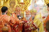 44-	 В Алма-Ате продолжается празднование 145-летия учреждения Туркестанской епархии. Литургия с участием казахстанских иерархов и архипастырей из России и Украины состоялась в Никольском соборе 