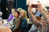 50-	 В Алма-Ате продолжается празднование 145-летия учреждения Туркестанской епархии. Литургия с участием казахстанских иерархов и архипастырей из России и Украины состоялась в Никольском соборе 