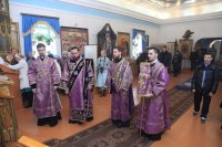 18-В Неделю 5-ю Великого поста епископ Амфилохий совершил Божественную Литургию в Богородице-Рождественском храме Усть-Каменогорска