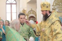 19-Накануне Святой Пятидесятницы в Свято-Андреевском кафедральном соборе было совершено праздничное Всенощное бдение