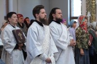 4-Служение епископа Амфилохия в день Троицкой родительской субботы