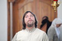 12-Служение епископа Амфилохия в день Троицкой родительской субботы
