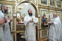 15-Служение епископа Амфилохия в день Троицкой родительской субботы