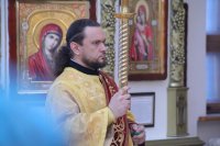 5-В канун Недели о мытаре и фарисее епископ Амфилохий возглавил служение Всенощного бдения в главном храме Рудного Алтая