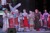 15-Епископ Амфилохий посетил фестиваль, посвященный празднику Святой Троицы