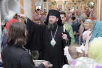 46-«Величаем Тя, Живодавче Христе, и чтим Всесвятаго Духа Твоего». День Святой Троицы в Усть-Каменогорске (+ВИДЕО)