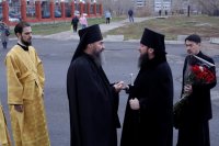 4-В Неделю 22-ю по Пятидесятнице Преосвященнейший епископ Амфилохий совершил Божественную Литургию в Андреевском кафедральном соборе