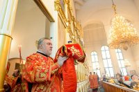 29-Епископ Усть-Каменогорский и Семипалатинский Амфилохий сослужил Главе Казахстанского Митрополичьего округа перед мироточивым образом Царицы Небесной "Умягчение злых сердец" в Благовещенском соборе Павлодара