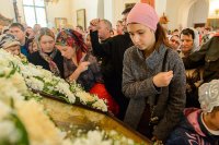 47-Епископ Усть-Каменогорский и Семипалатинский Амфилохий сослужил Главе Казахстанского Митрополичьего округа перед мироточивым образом Царицы Небесной "Умягчение злых сердец" в Благовещенском соборе Павлодара