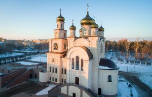 Епископ Амфилохий принял участие в великом освящении новопостроенного Михаило-Архангельского храма в городе Павлодаре