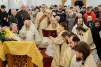 18-Епископ Амфилохий принял участие в великом освящении новопостроенного Михаило-Архангельского храма в городе Павлодаре