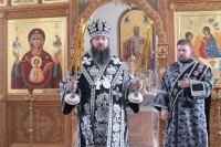 12-В четверг второй седмицы Великого поста епископ Амфилохий совершил Литургию Преждеосвященных Даров