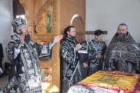 17-В четверг второй седмицы Великого поста епископ Амфилохий совершил Литургию Преждеосвященных Даров