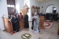 21-В четверг второй седмицы Великого поста епископ Амфилохий совершил Литургию Преждеосвященных Даров