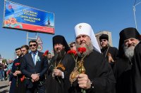 9-Митрополит Астанайский и Казахстанский Александр и аким Восточно-Казахстанской области приняли участие в праздновании Дня Великой Победы в Усть-Каменогорске 