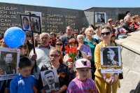 40-Митрополит Астанайский и Казахстанский Александр и аким Восточно-Казахстанской области приняли участие в праздновании Дня Великой Победы в Усть-Каменогорске 