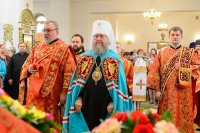 5-	 В главном храме Рудного Алтая состоялась праздничная Литургия по случаю принесения в Восточный Казахстан мироточивой иконы Богоматери «Умягчение злых сердец» 