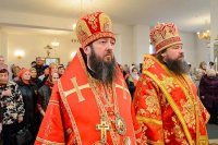 11-	 В главном храме Рудного Алтая состоялась праздничная Литургия по случаю принесения в Восточный Казахстан мироточивой иконы Богоматери «Умягчение злых сердец» 