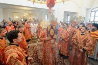 18-	 В главном храме Рудного Алтая состоялась праздничная Литургия по случаю принесения в Восточный Казахстан мироточивой иконы Богоматери «Умягчение злых сердец» 