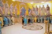 17-Празднование 145-летия Туркестанской епархии. Главы и архипастыри Казахстанского и Среднеазиатского Митрополичьих округов совершили Литургию в Успенском соборе Ташкента.